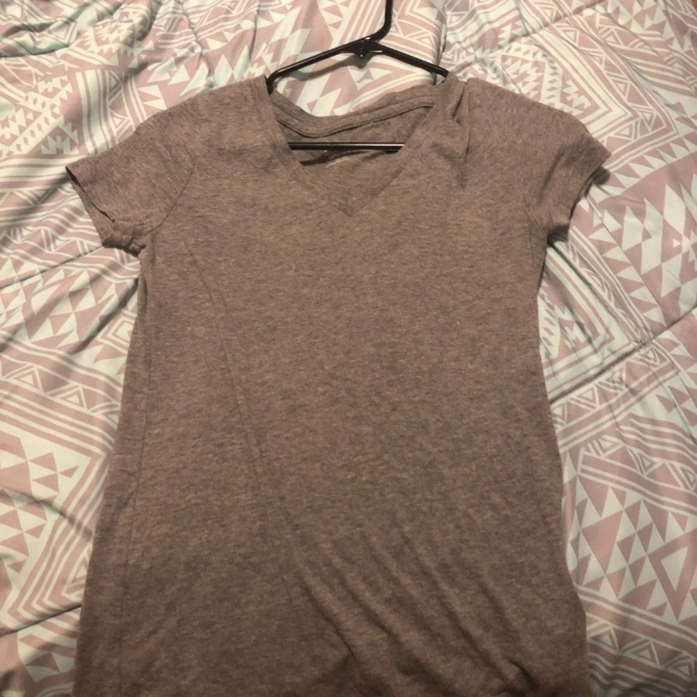 Grey top